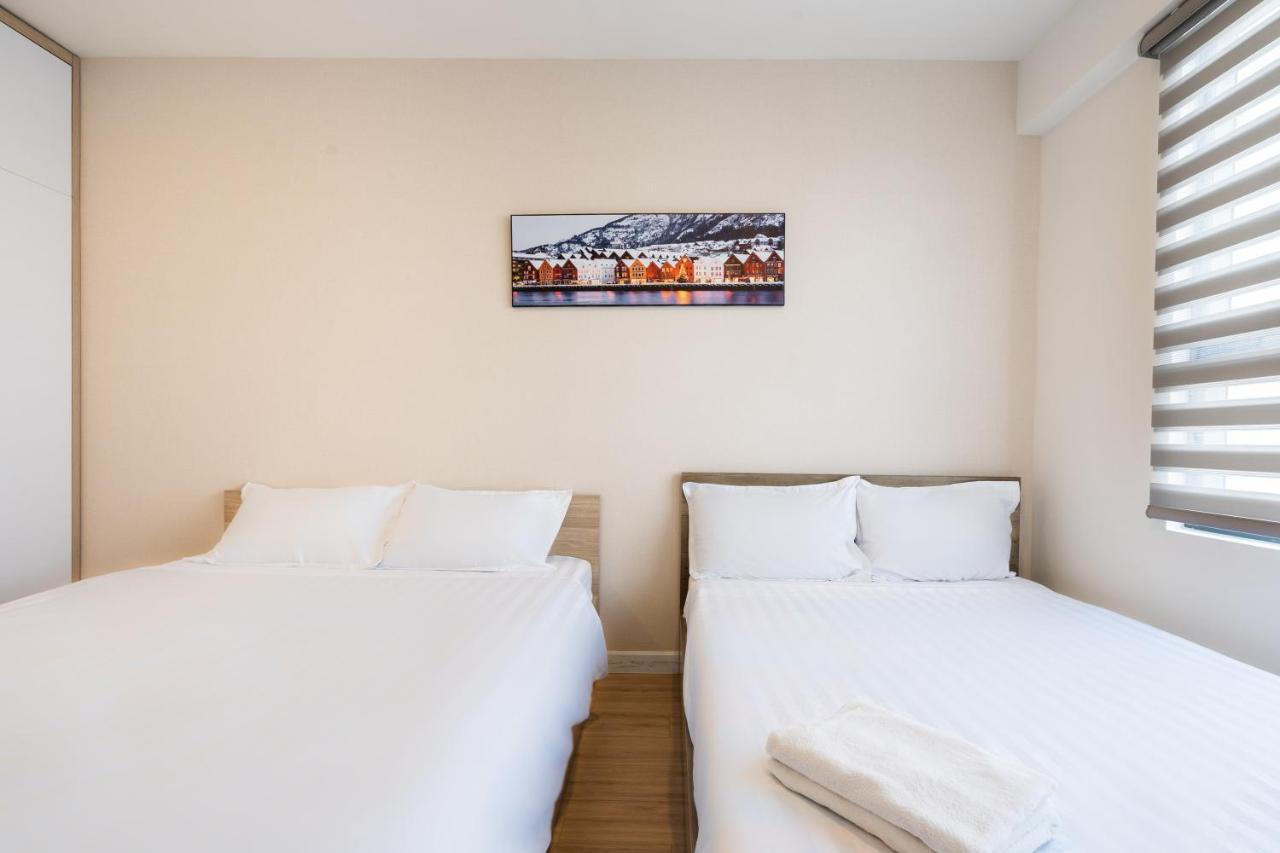1St District/3Br Luxurious Apartment-The Soho โฮจิมินห์ซิตี้ ภายนอก รูปภาพ